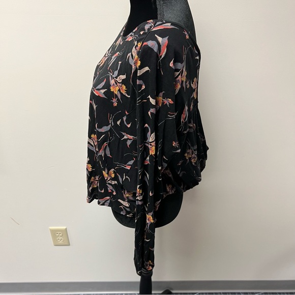 Free People Black Floral Blouse with Open Back - Picture 4 of 10